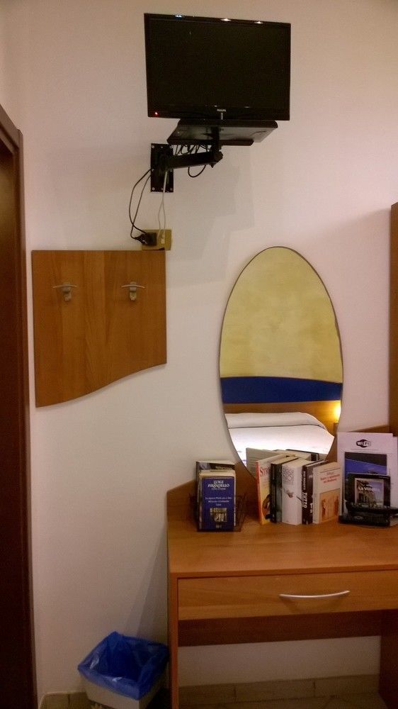 Hotel La Villetta Fiumicino Luaran gambar