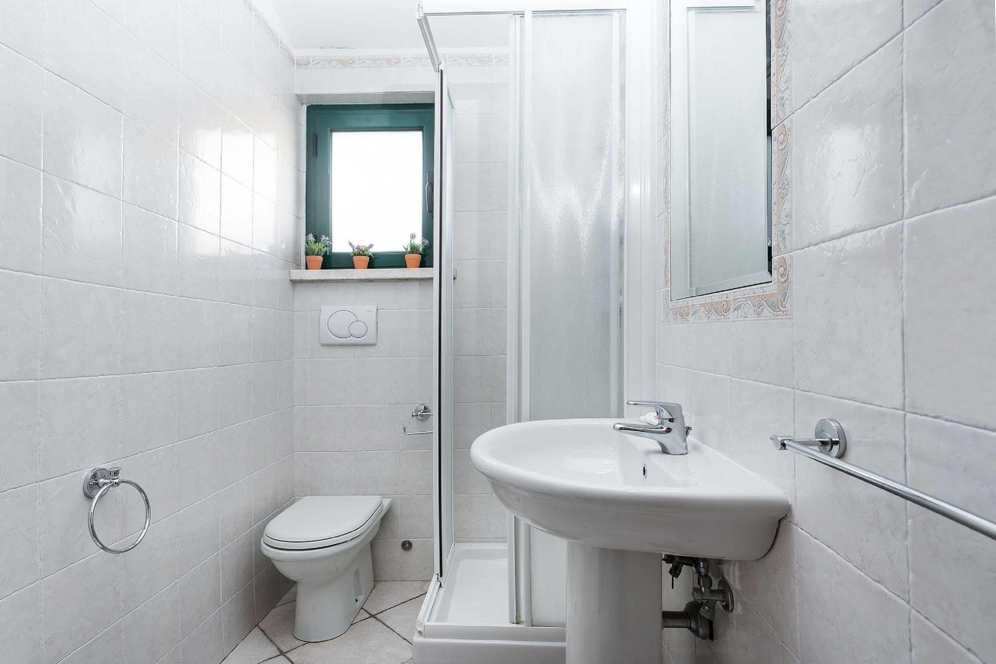 Hotel La Villetta Fiumicino Luaran gambar