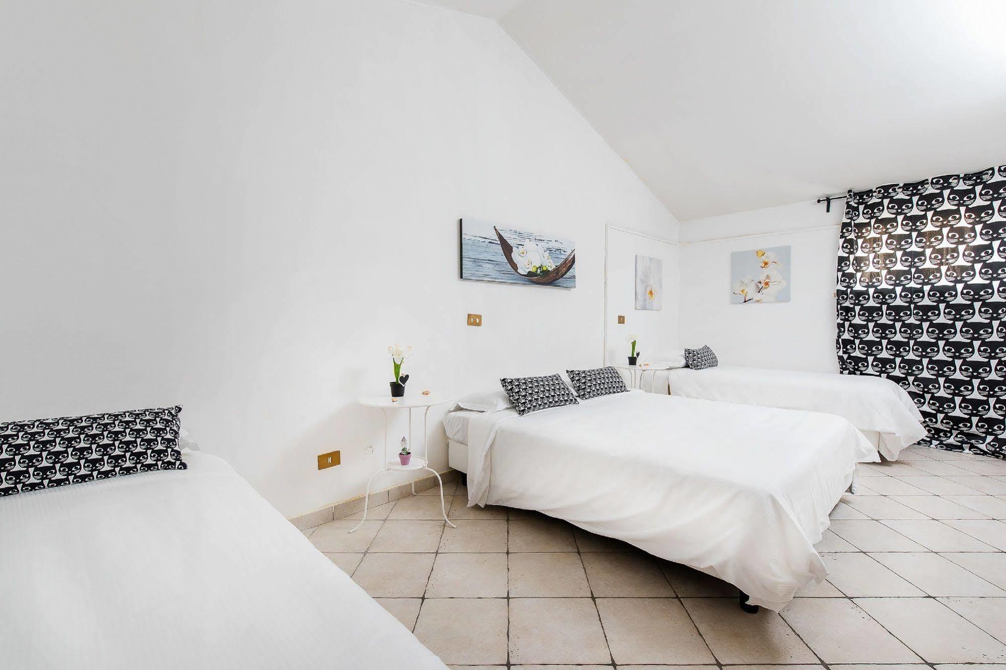 Hotel La Villetta Fiumicino Luaran gambar