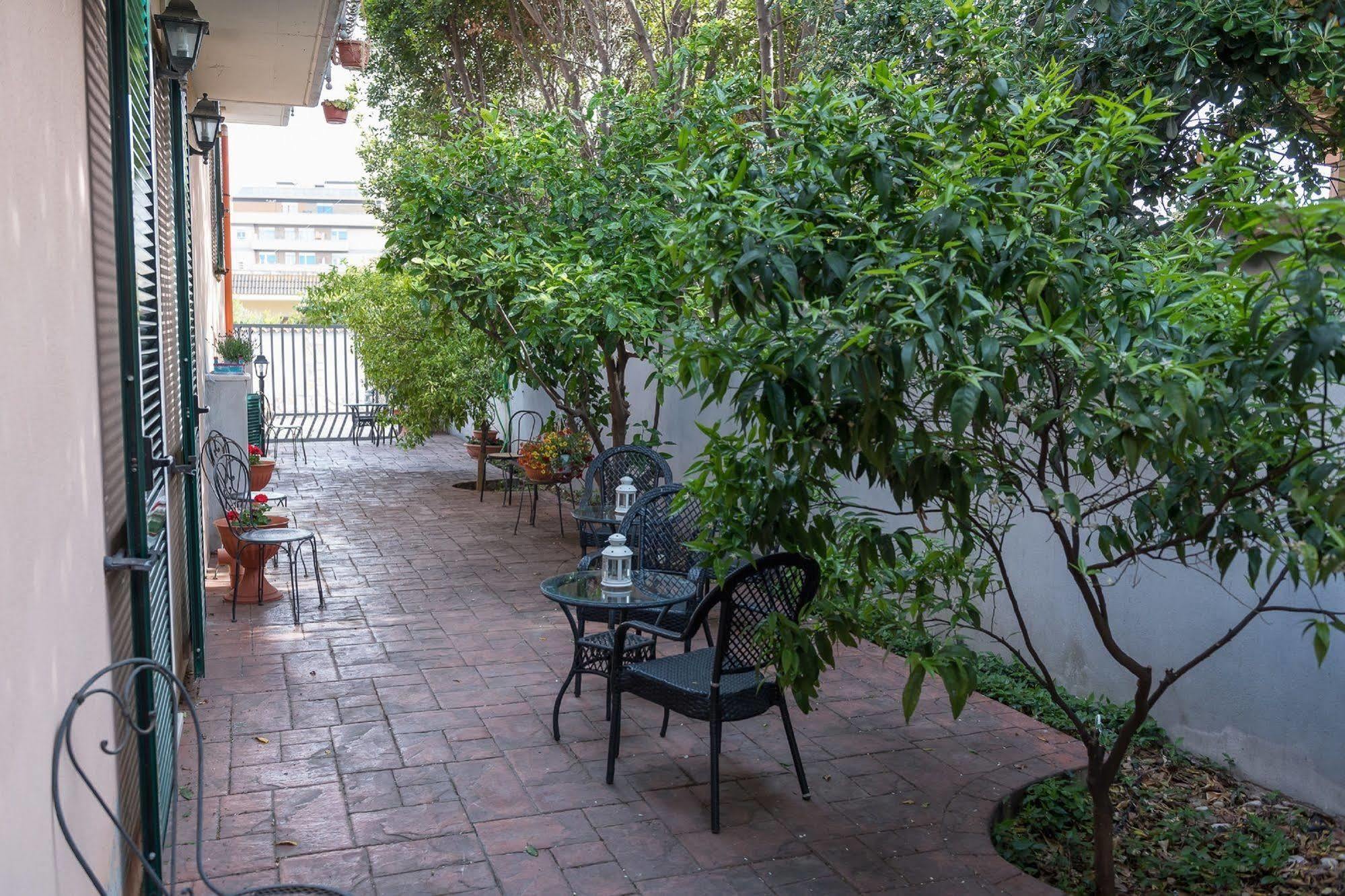 Hotel La Villetta Fiumicino Luaran gambar